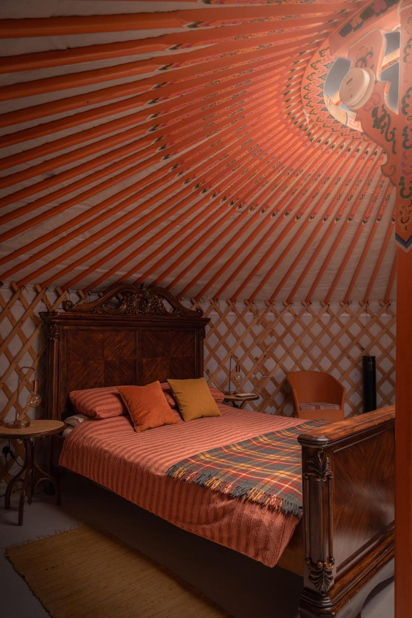 Gilfach Gower Farm Luxury Yurt With Hot Tub Ammanford Exterior foto