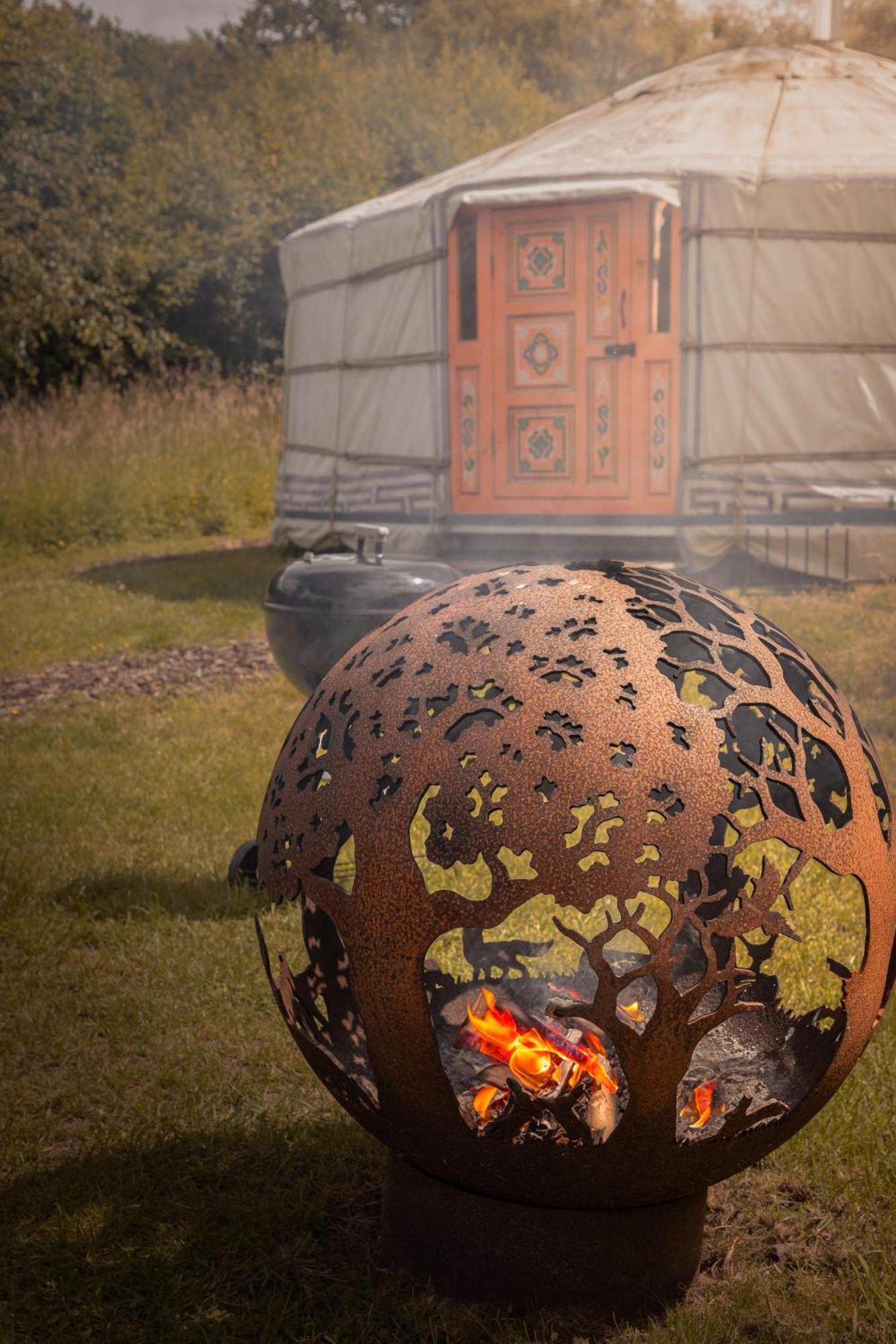 Gilfach Gower Farm Luxury Yurt With Hot Tub Ammanford Exterior foto